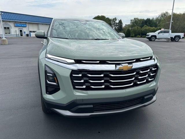 New 2026 Chevrolet Equinox LT w/ Convenience Package II FWD image 4