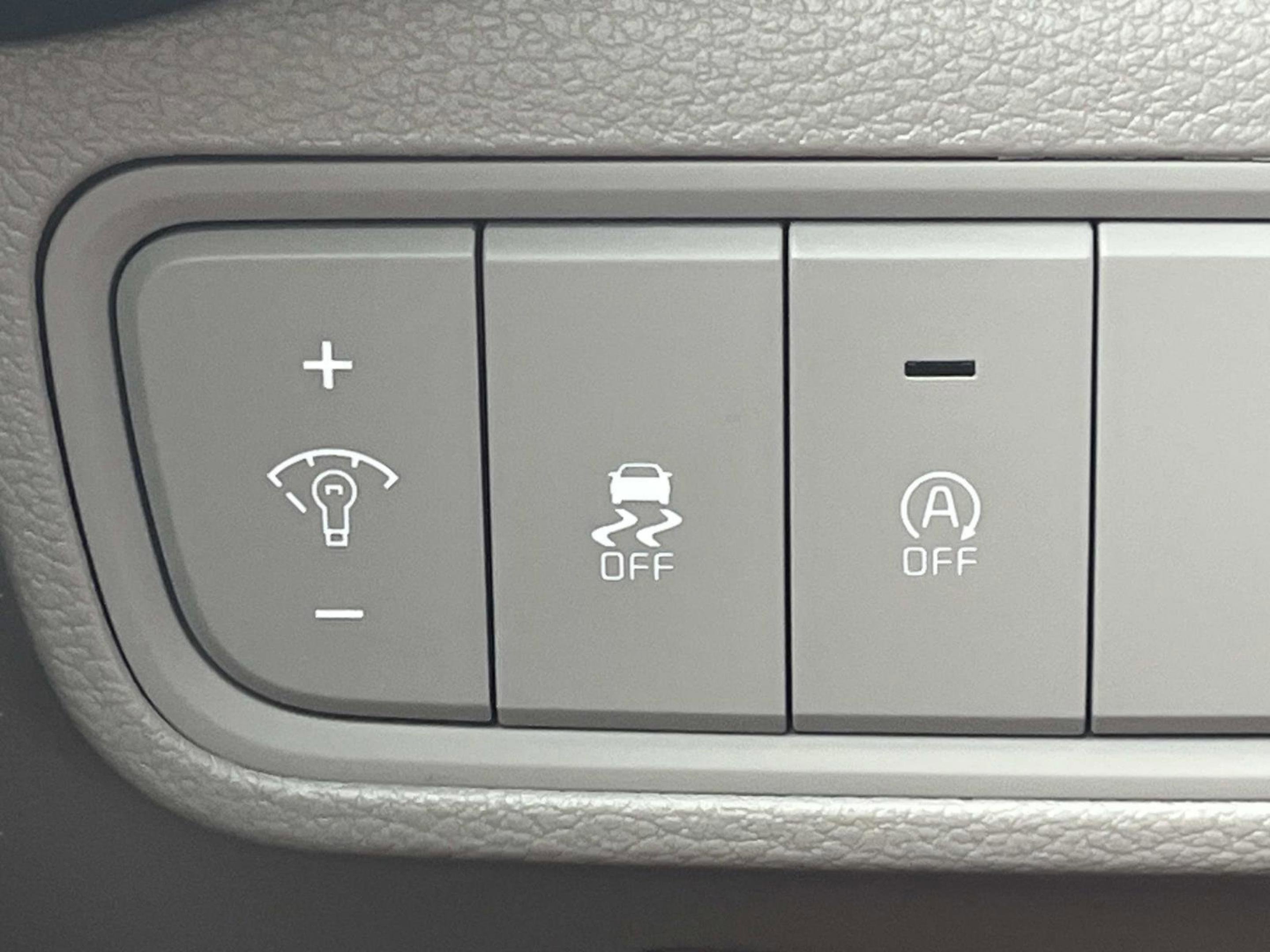 New 2025 Kia Soul LX w/ LX Technology Package image 24