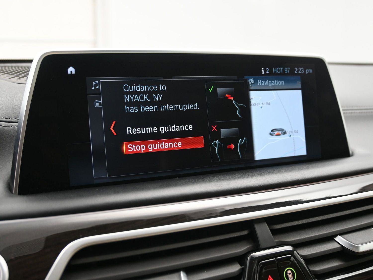 Used 2018 BMW 750i xDrive image 4