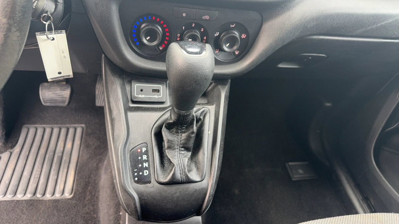 Used 2020 RAM ProMaster City Tradesman FWD image 14