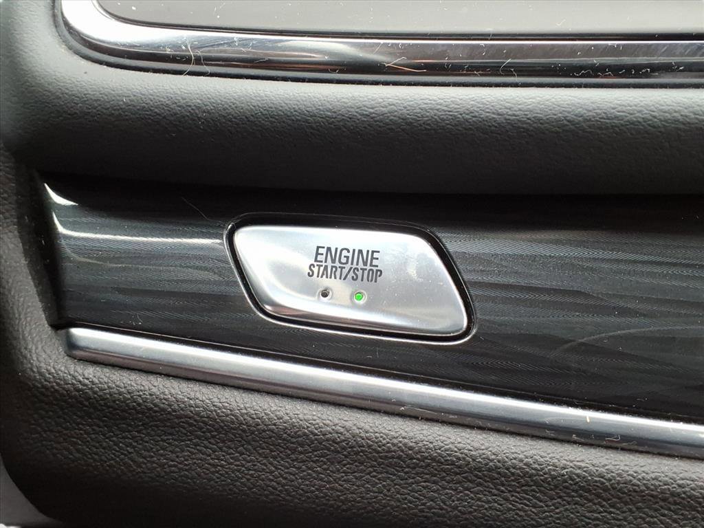 Used 2021 Buick Enclave Premium w/ Sun and Sites Package image 25