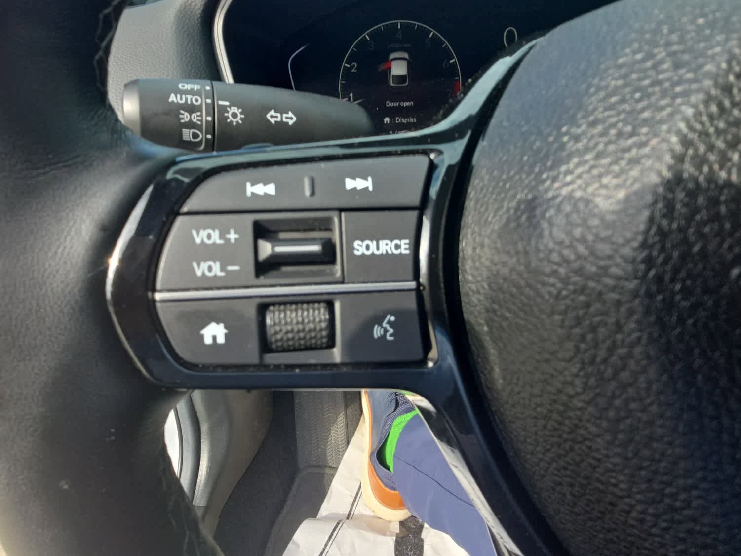 Certified 2025 Honda Civic Sport image 28