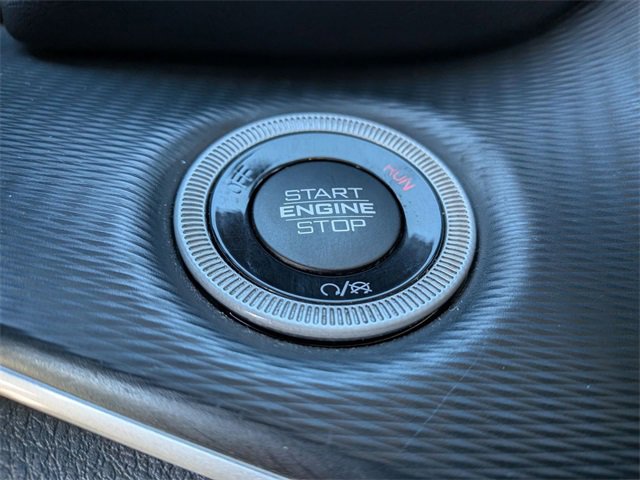 Certified 2023 Jeep Grand Cherokee Laredo image 20