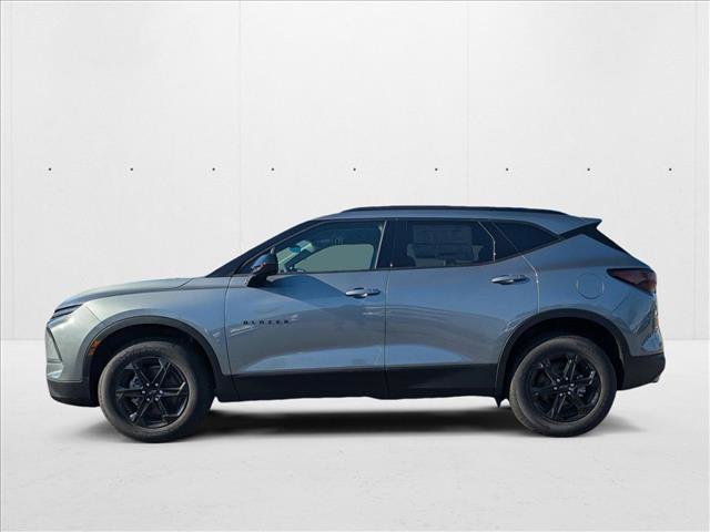 New 2025 Chevrolet Blazer LT w/ Midnight/Sport Edition image 5