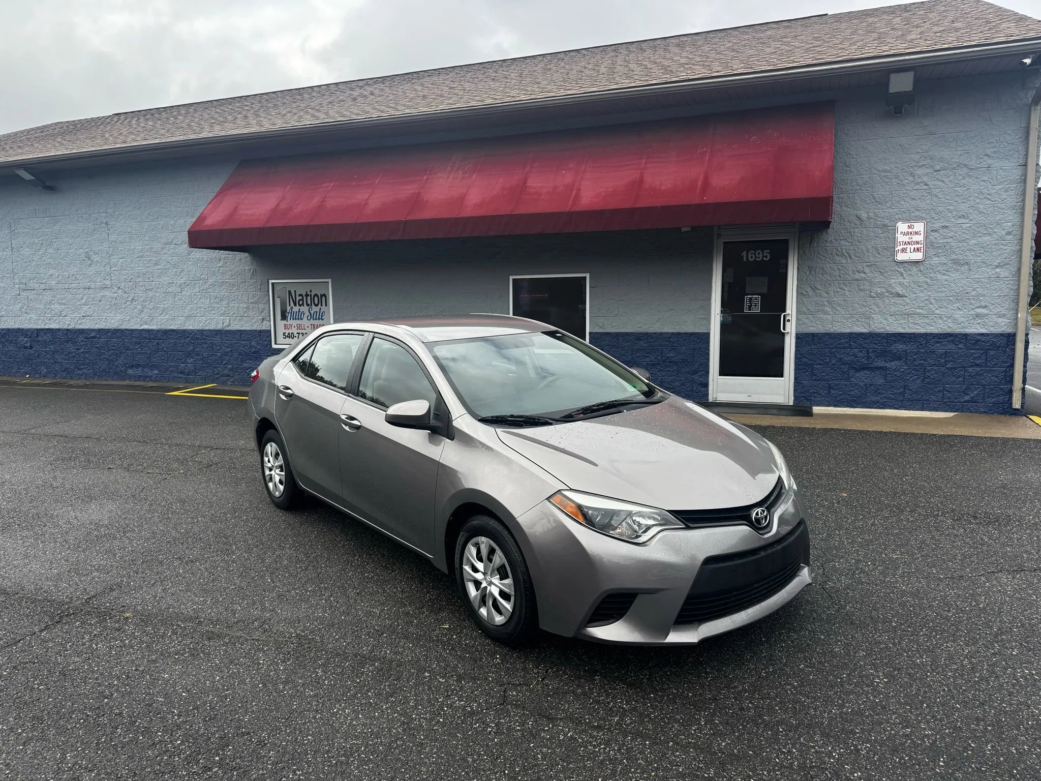 Used 2014 Toyota Corolla LE image 8