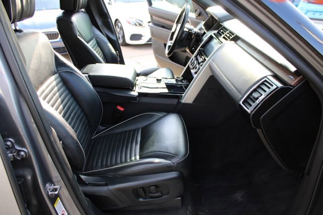 Used 2020 Land Rover Discovery HSE Luxury image 58
