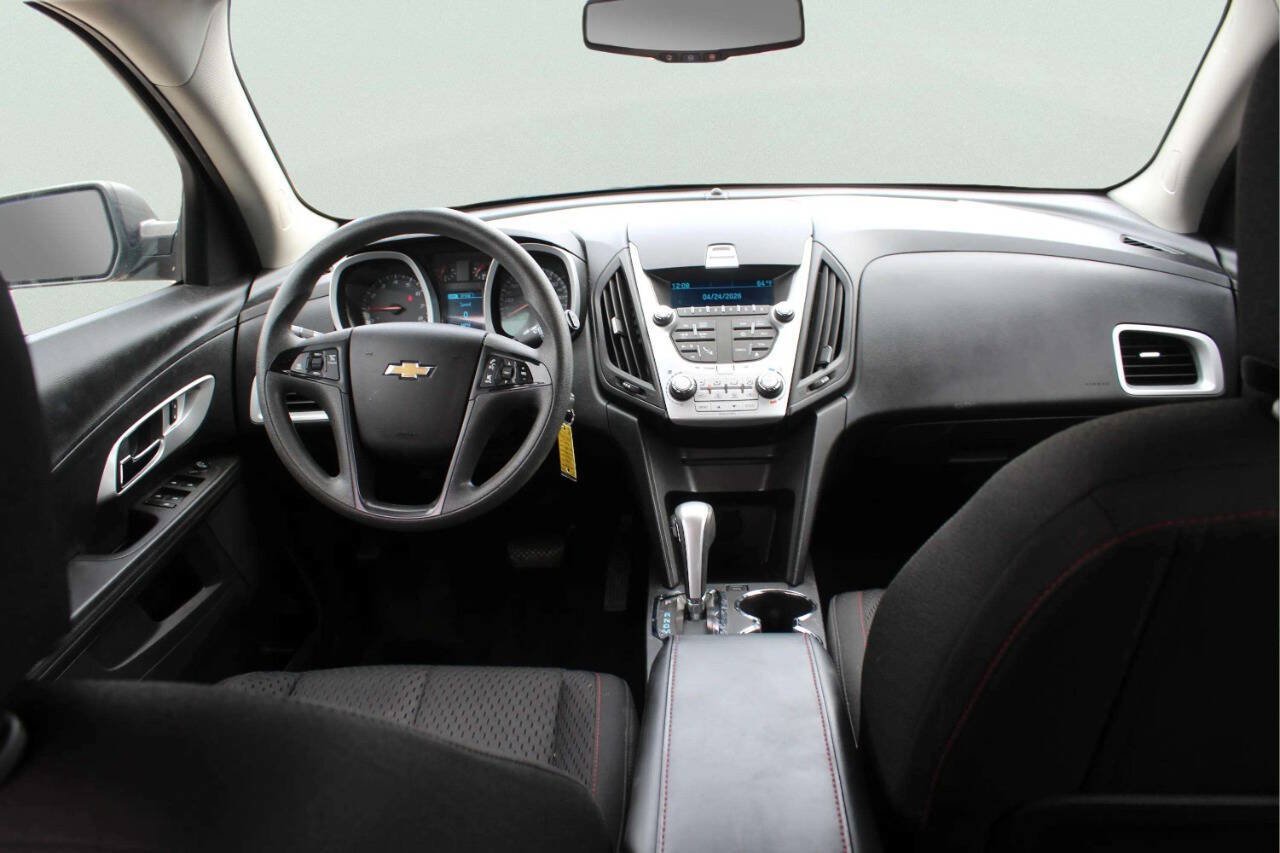 Used 2015 Chevrolet Equinox LS FWD image 7