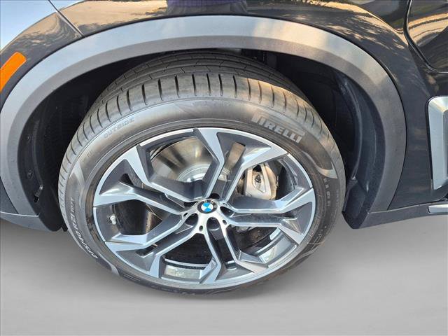 New 2026 BMW X5 xDrive50e w/ Executive Package AWD/4WD image 11