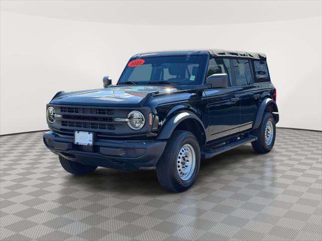 Used 2022 Ford Bronco 4-Door image 3