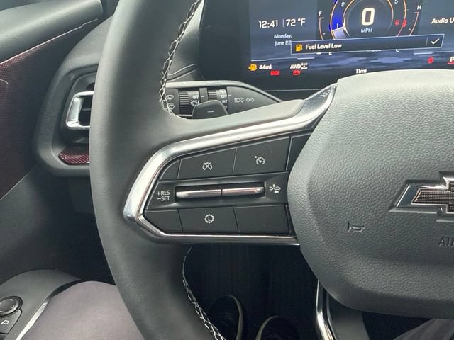 New 2026 Chevrolet Traverse Z71 w/ Driver Confidence Package AWD/4WD image 12
