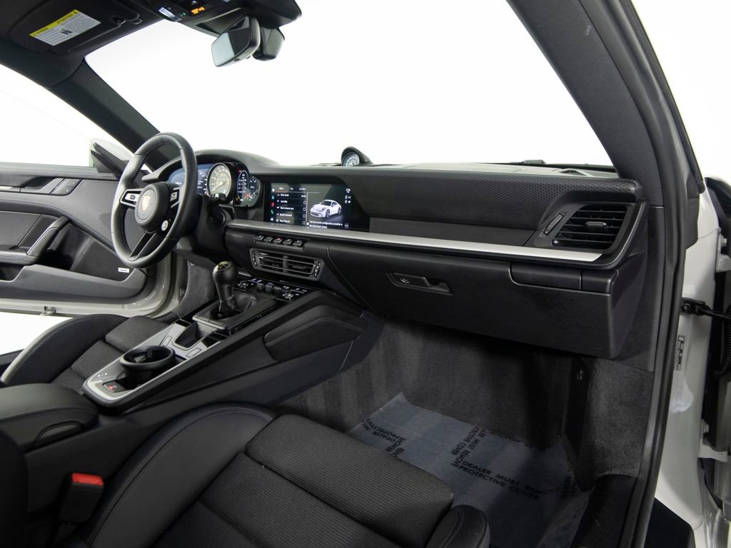 Certified 2022 Porsche 911 GT3 RWD image 34