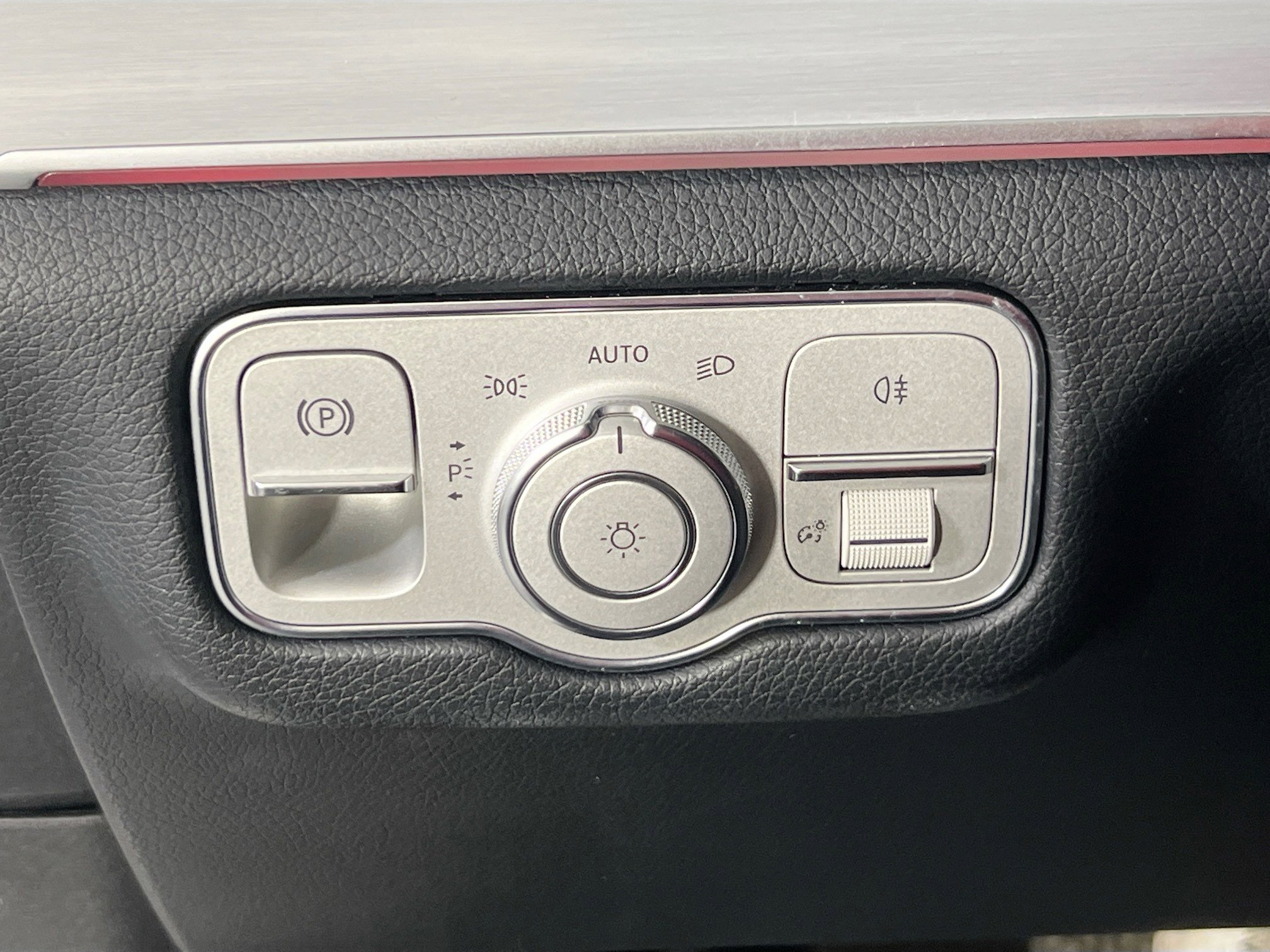 Used 2020 Mercedes-Benz GLS 450 4MATIC w/ Convenience Package image 10
