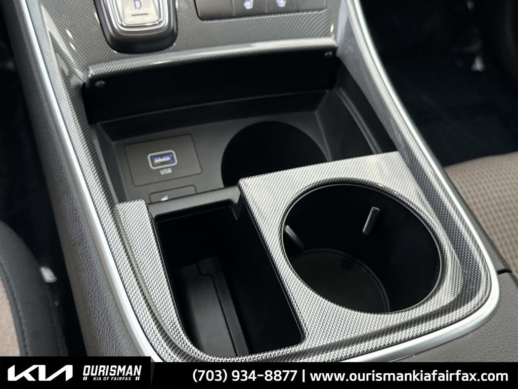 Used 2022 Hyundai Santa Fe SEL w/ Cargo Package image 8