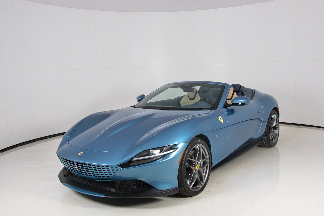 Certified 2025 Ferrari Roma Spider RWD image 6