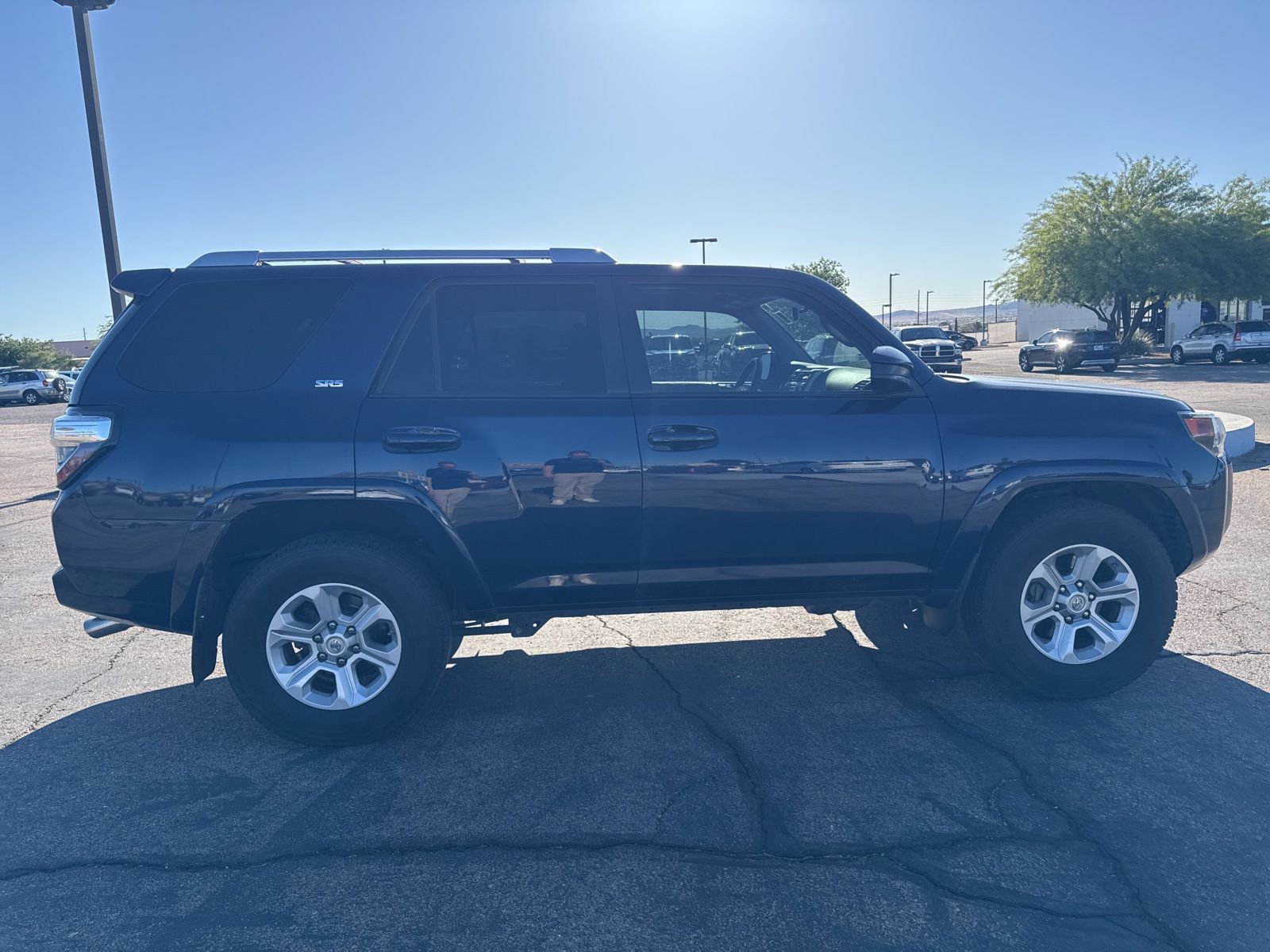 Used 2017 Toyota 4Runner SR5 image 6