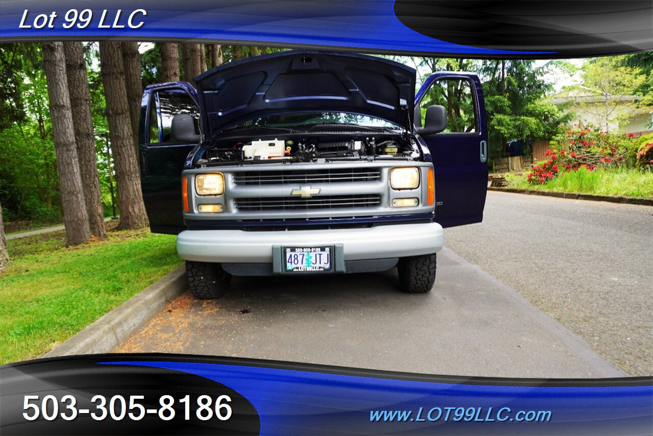 Used 2001 Chevrolet Express 3500 Extended Passenger w/ Convenience Pkg RWD image 26