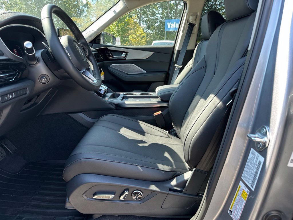 New 2026 Acura MDX FWD image 9