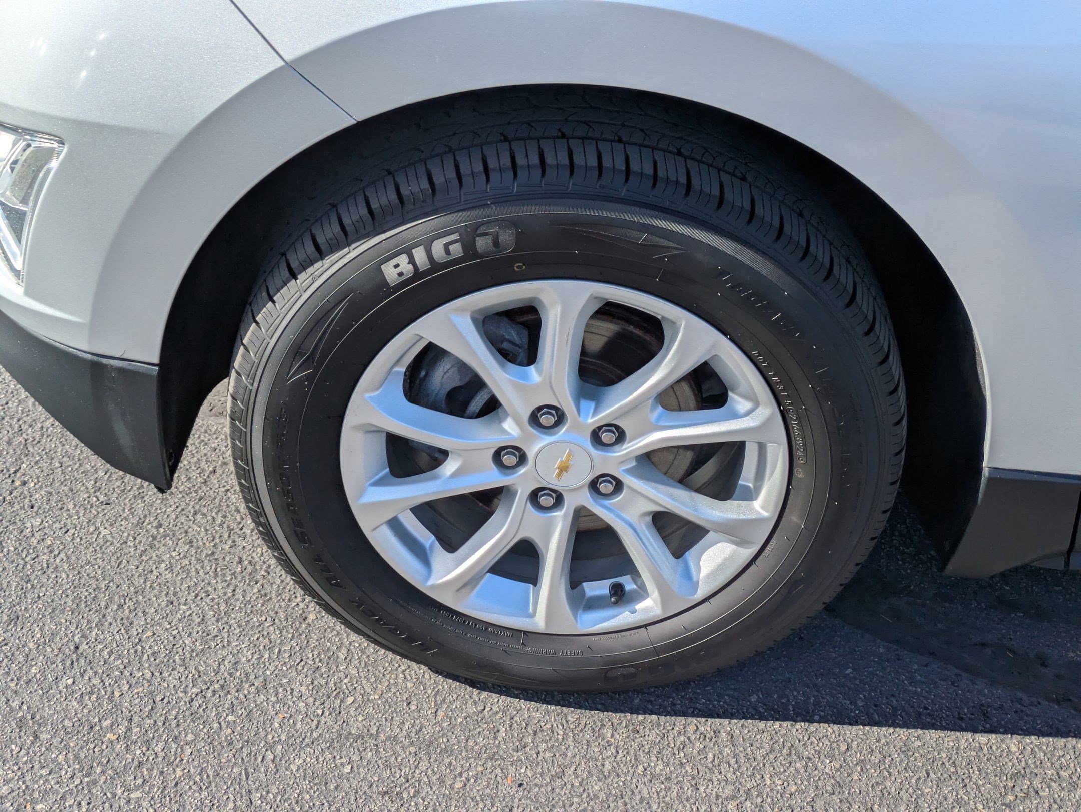 Used 2018 Chevrolet Equinox LT image 13