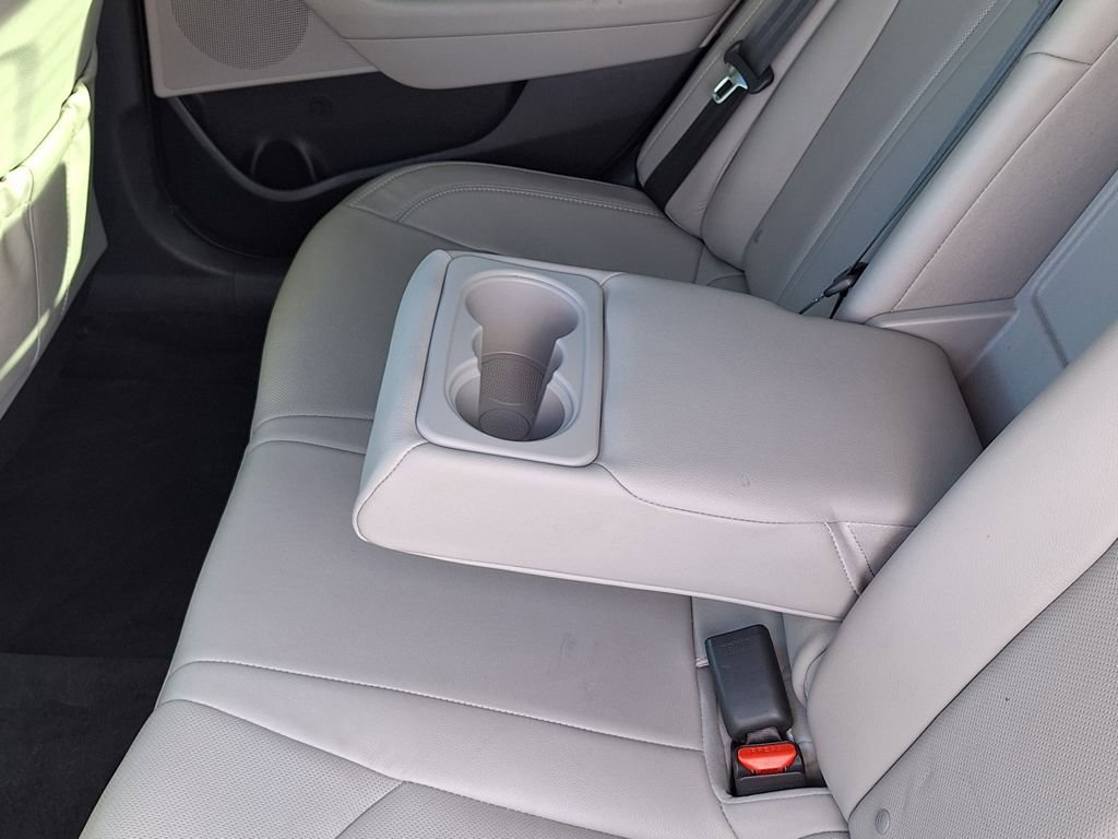 Used 2018 Hyundai Sonata Limited w/ Limited Ultimate Package 03 image 13