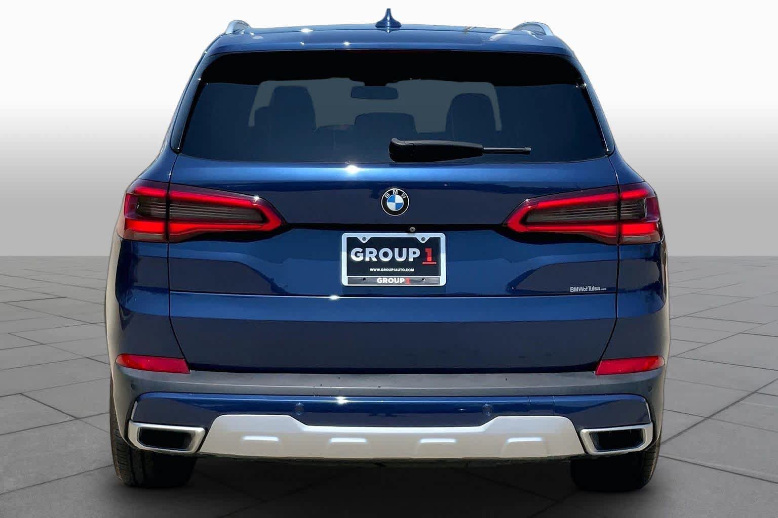 Used 2019 BMW X5 xDrive40i w/ Convenience Package AWD/4WD image 4