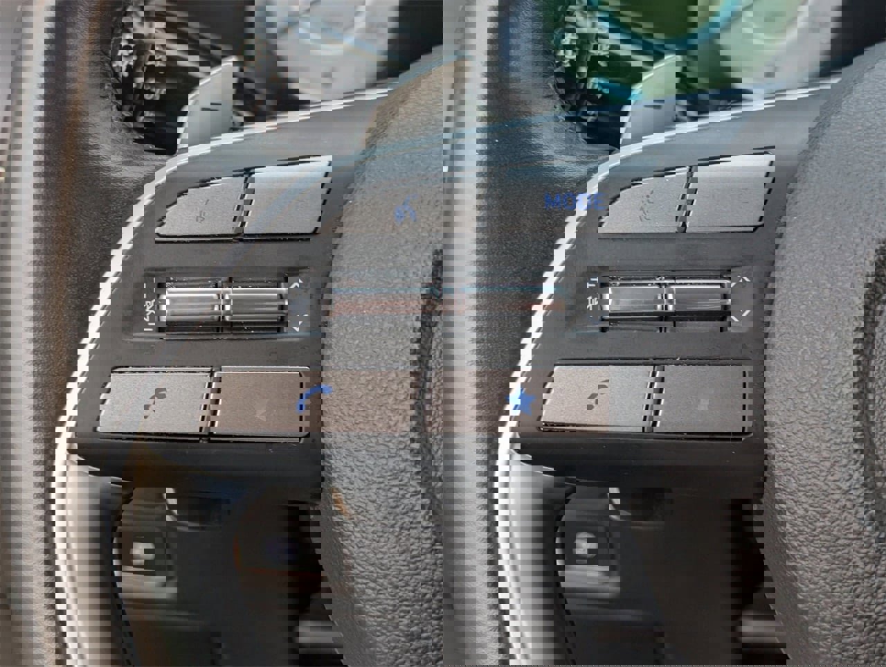 Used 2024 Hyundai Palisade SEL w/ Premium Package image 23