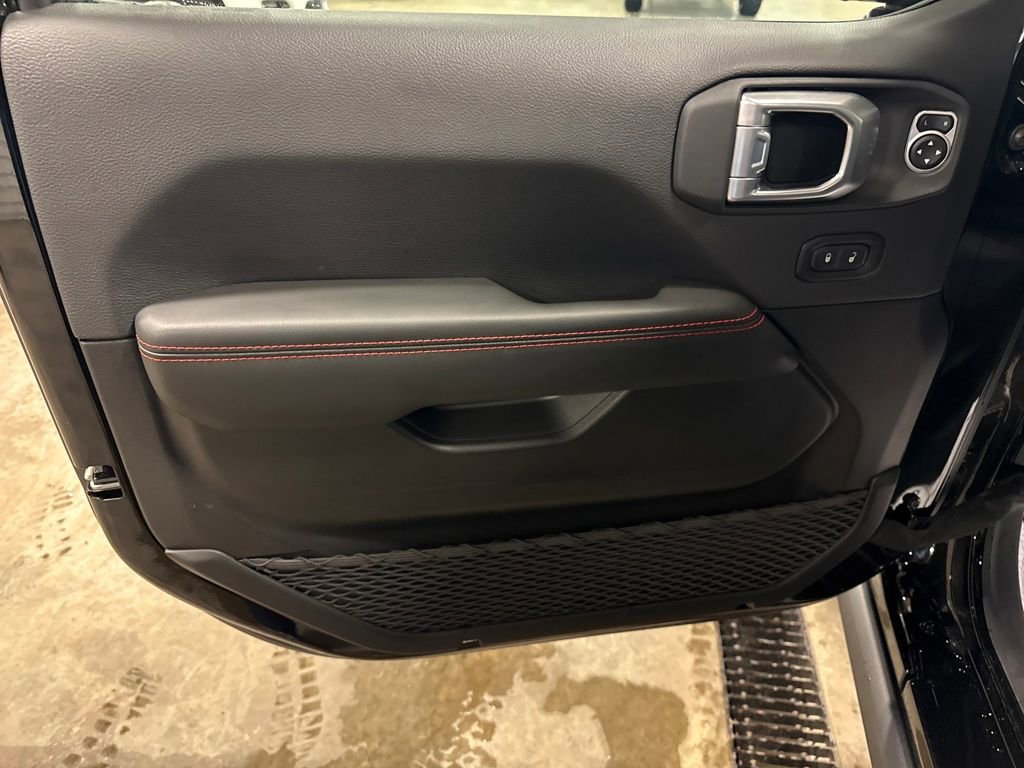 New 2026 Jeep Wrangler Unlimited Rubicon image 10