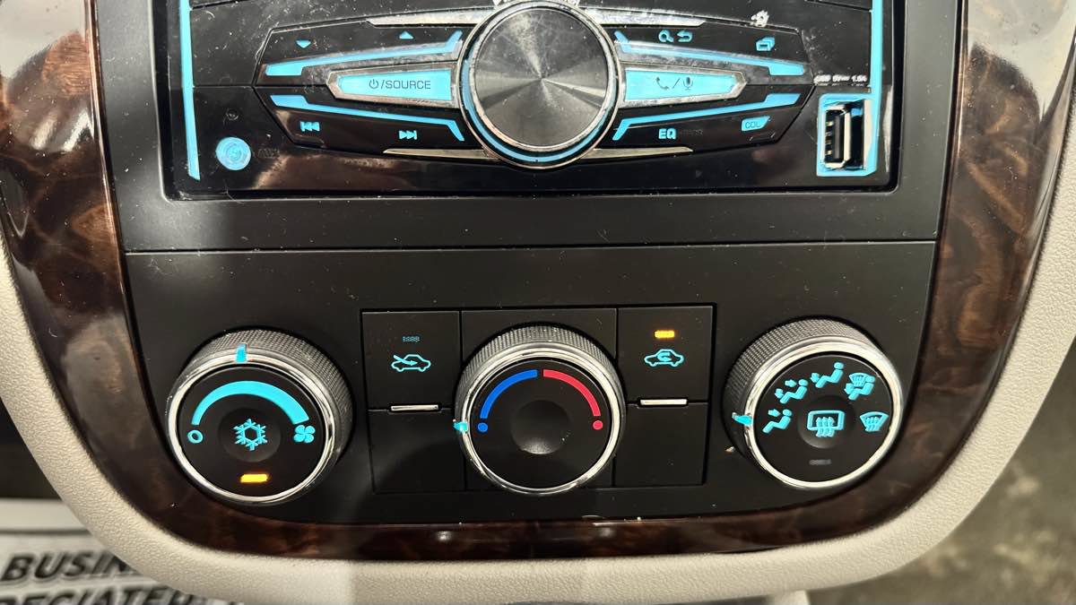 Used 2016 Chevrolet Impala Limited LS FWD image 20