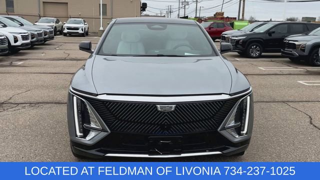Used 2024 Cadillac Lyriq Luxury image 3