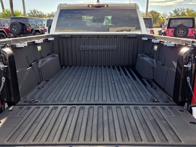 Used 2024 Toyota Tacoma TRD Sport AWD/4WD image 7