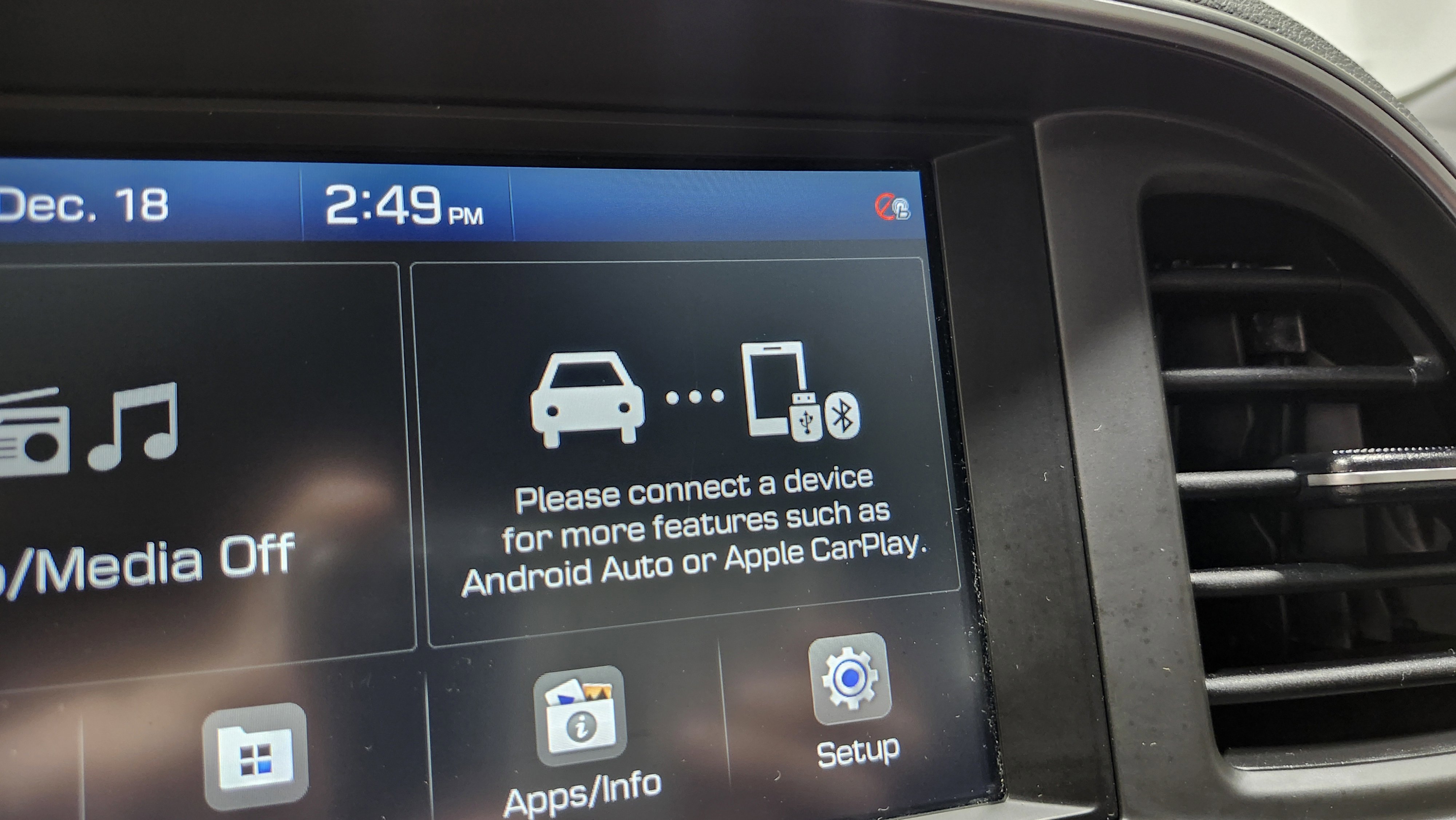 Used 2020 Hyundai Elantra Value Edition w/ Winter Weather Package image 6