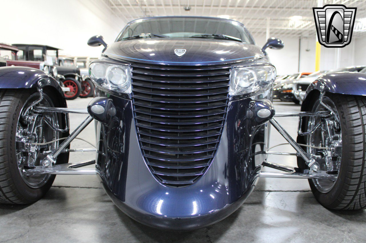 Used 2001 Chrysler Prowler image 12