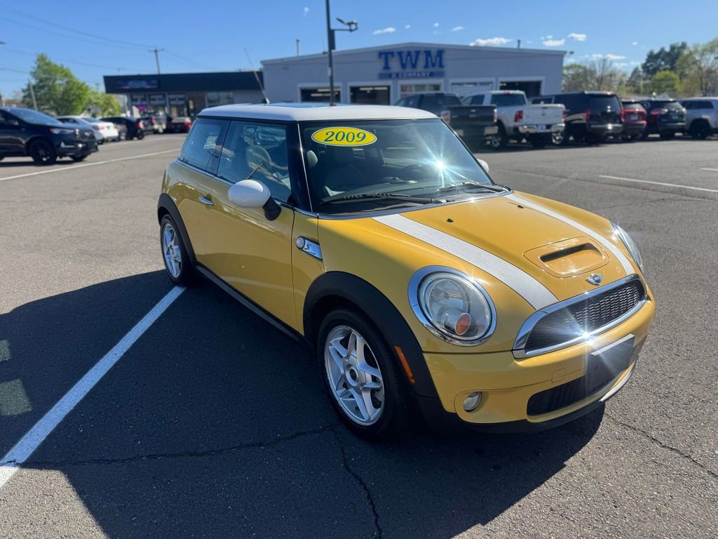 Used 2009 MINI Cooper S FWD image 3