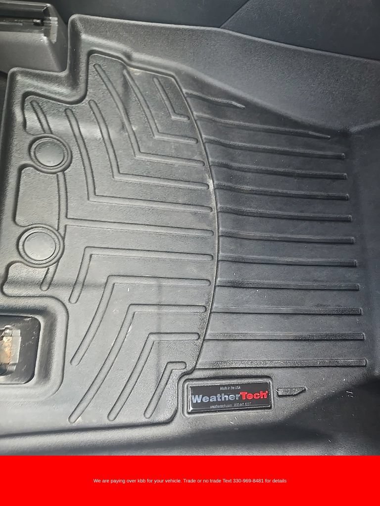 Used 2022 Nissan Pathfinder Platinum AWD/4WD image 32