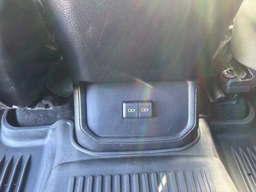 Used 2022 Toyota Highlander XSE AWD/4WD image 26
