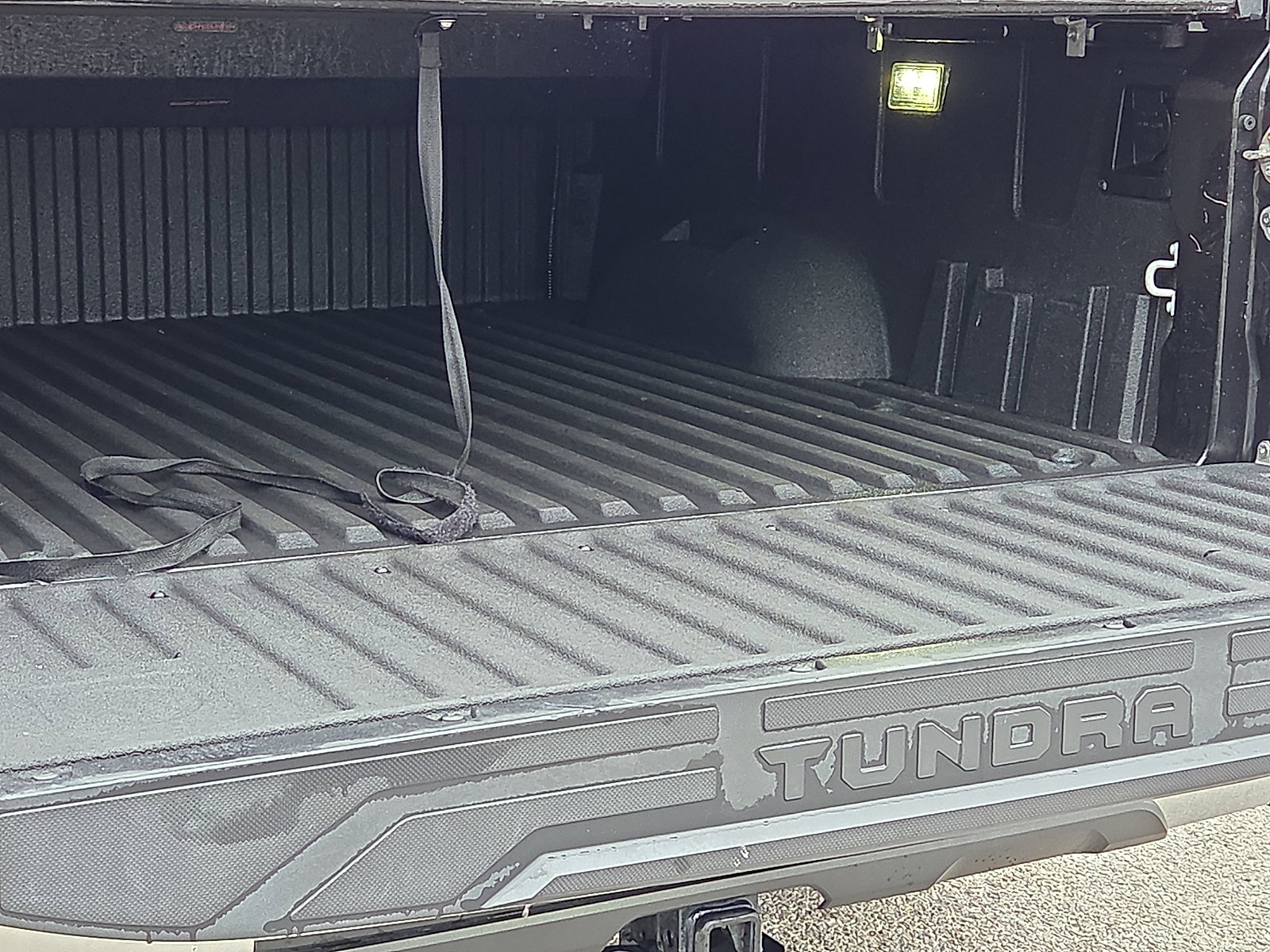 Used 2023 Toyota Tundra Capstone AWD/4WD image 9