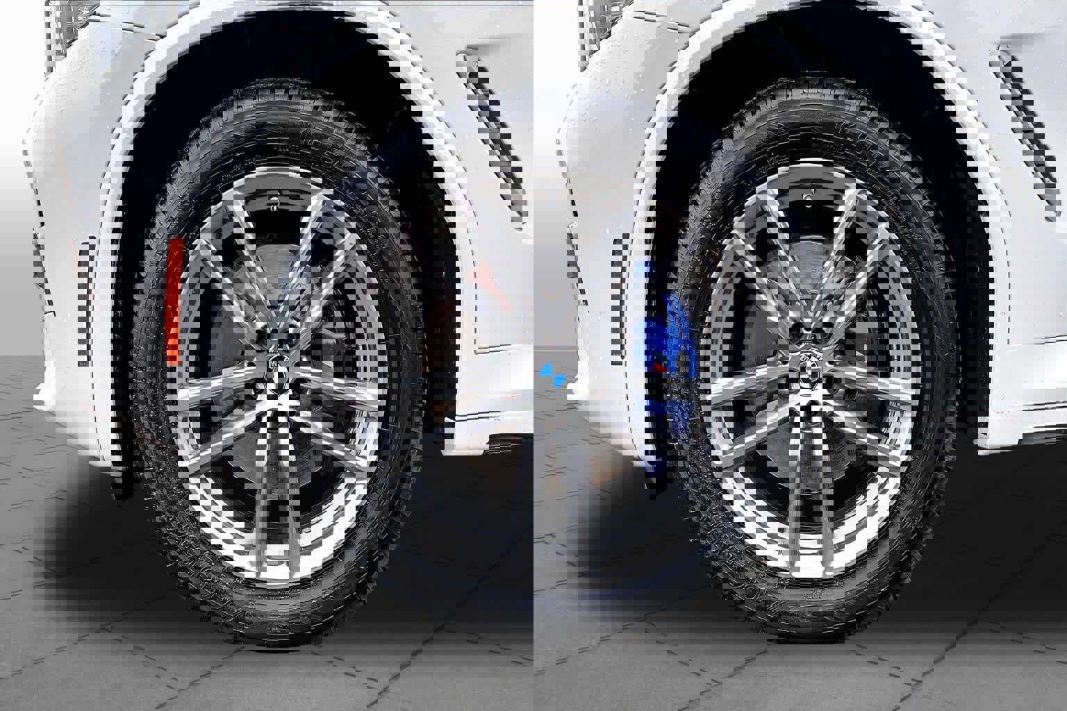 Used 2019 BMW X4 M40i w/ Premium Package image 11