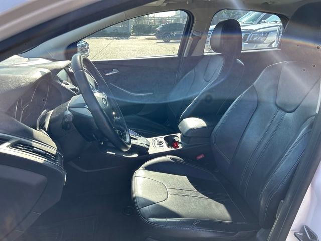 Used 2014 Ford Focus Titanium image 10