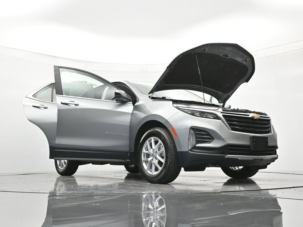 Certified 2023 Chevrolet Equinox LT FWD image 48