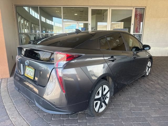 Used 2017 Toyota Prius Three Touring FWD image 3