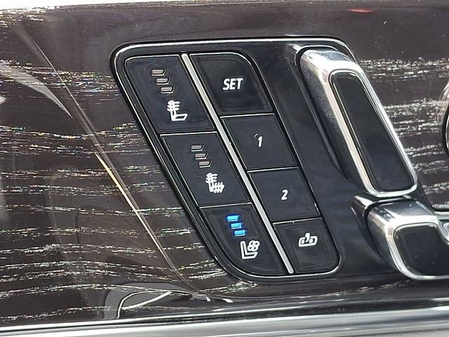 New 2026 Cadillac Escalade IQ Sport 1 w/ LPO, ONYX Package image 15