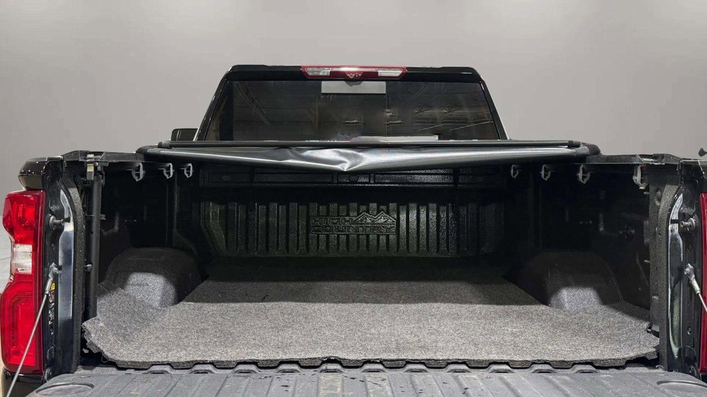 Used 2024 Chevrolet Silverado 2500 High Country w/ High Country Premium Package image 23