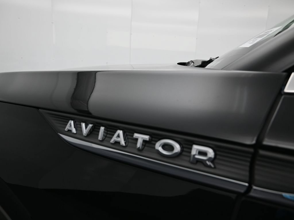 New 2025 Lincoln Aviator Reserve w/ Equipment Group 201A AWD/4WD image 10