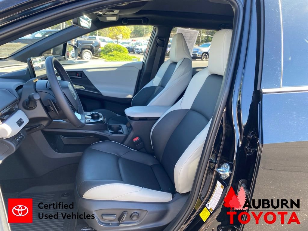 Used 2026 Toyota bZ AWD/4WD image 33