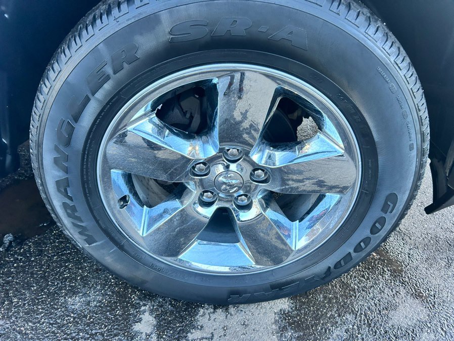 Used 2017 RAM 1500 Big Horn image 12