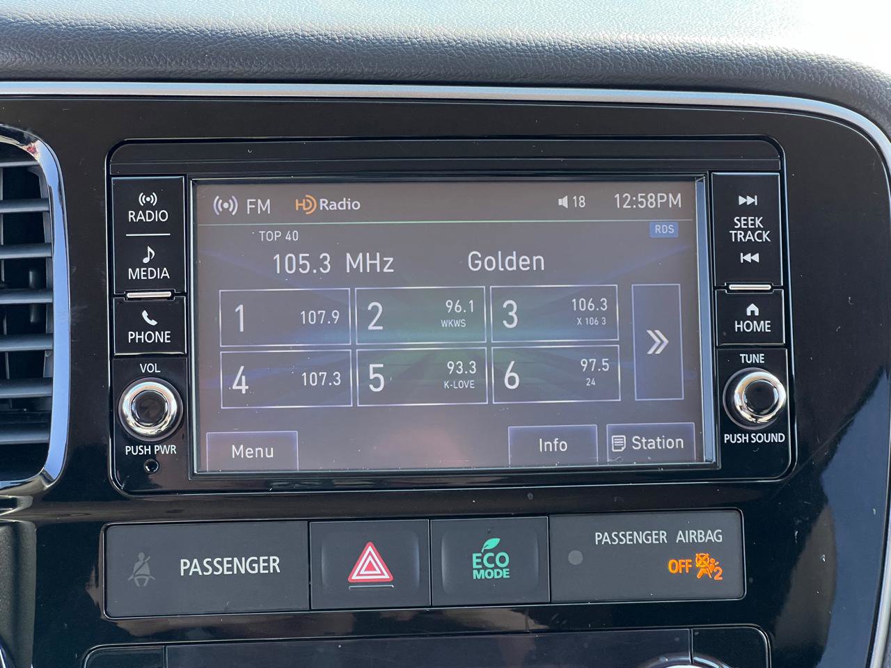 Used 2018 Mitsubishi Outlander ES image 23