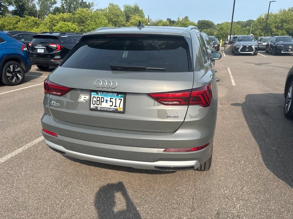 Used 2020 Audi Q3 2.0T Premium w/ Convenience Package AWD/4WD image 10