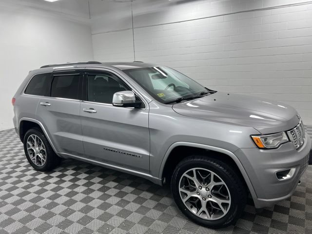 Used 2020 Jeep Grand Cherokee Overland AWD/4WD image 4
