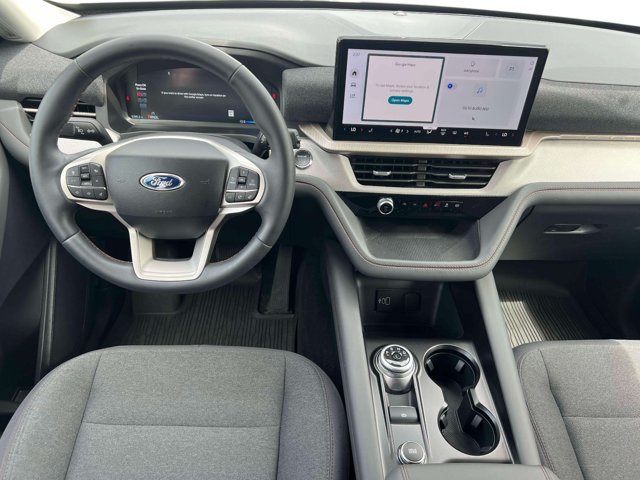 Used 2026 Ford Explorer Active AWD/4WD image 17