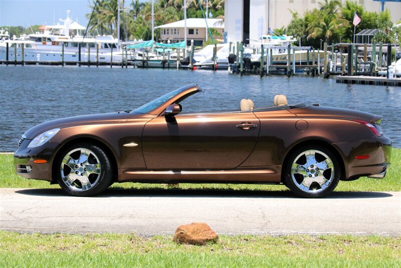 Used 2006 Lexus SC 430 Convertible RWD image 6