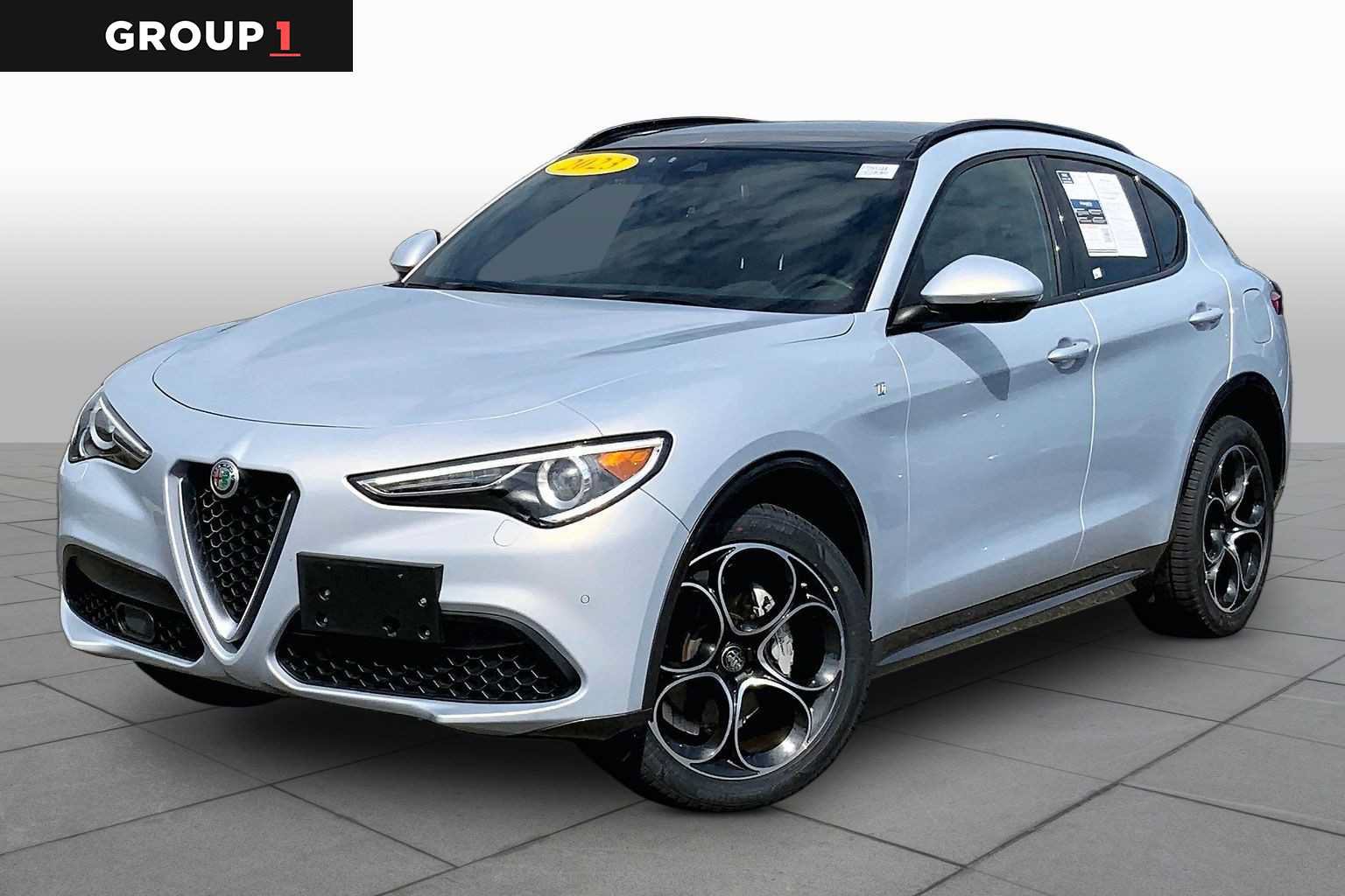Used 2023 Alfa Romeo Stelvio Ti AWD/4WD video 1